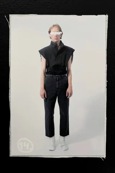 Look 14